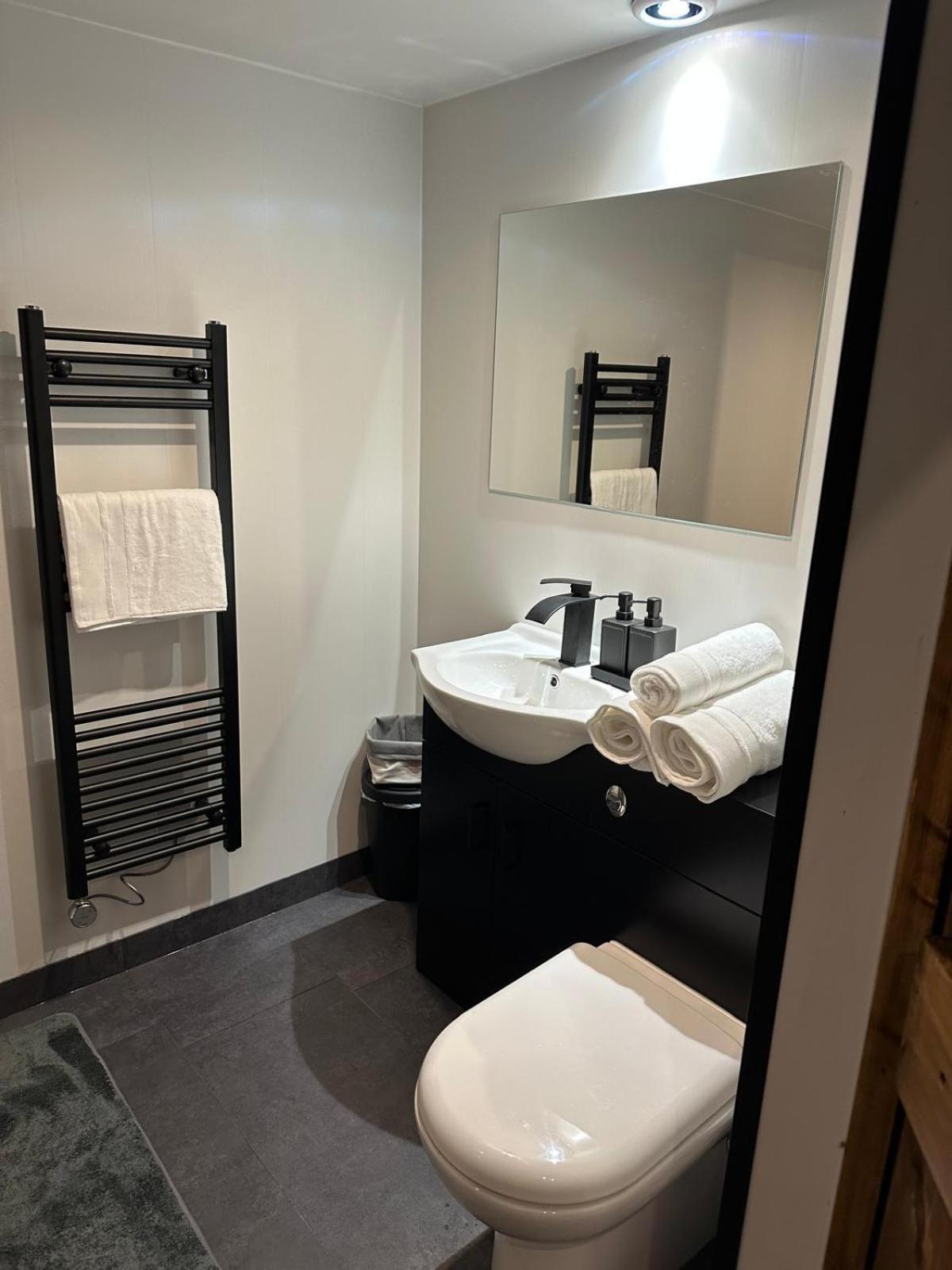Вилла Cosy Coach House Беллингхем Экстерьер фото